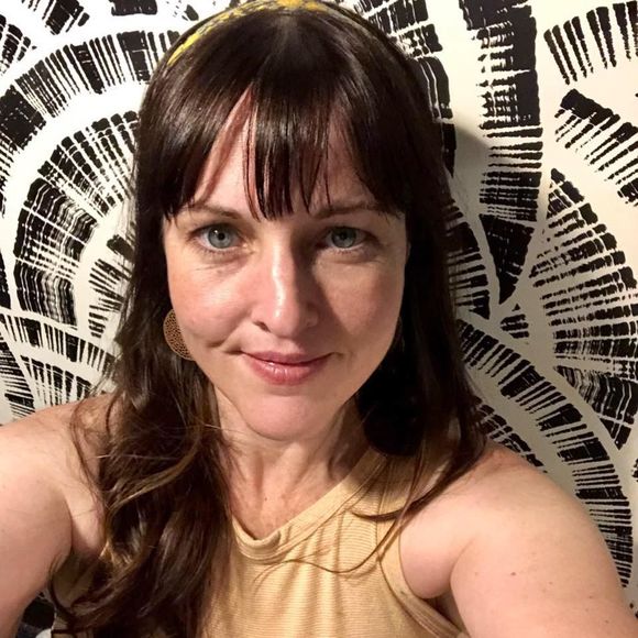 Meet your Posher, Kristen - Picture 1 of 1